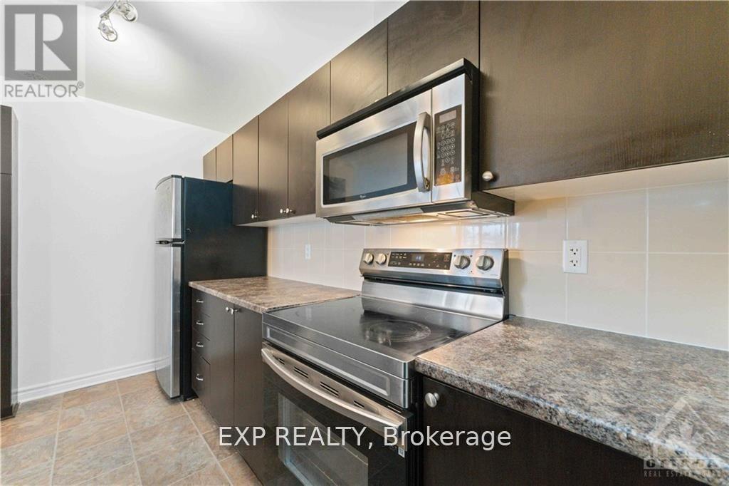 2 Bed, 2 Bath House for Rent in Ottawa – C – 920 WHITE ALDER AVENUE, Ottawa – MLS# X13411790 - Image 9