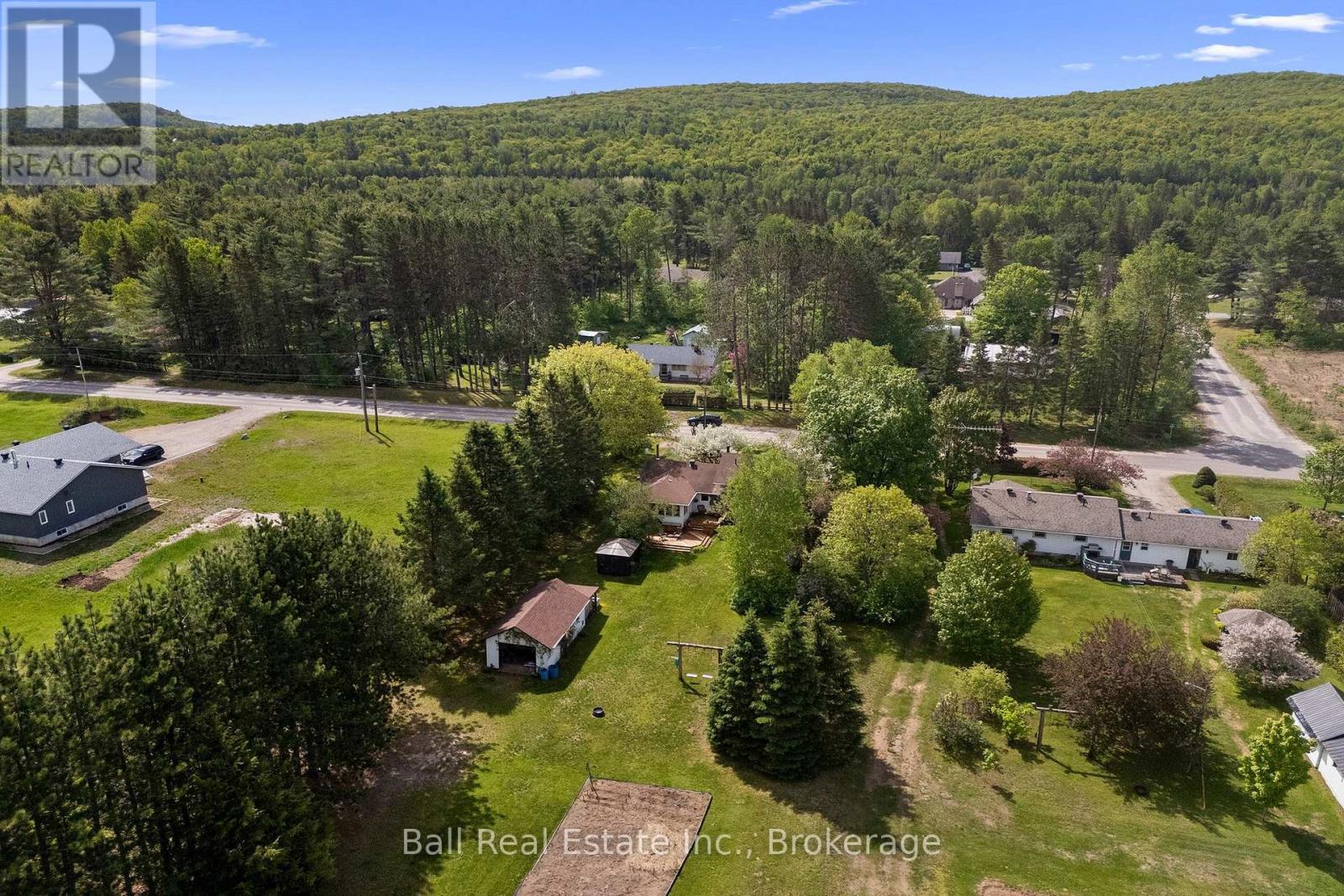 63 BUCKHILL ROAD - 12