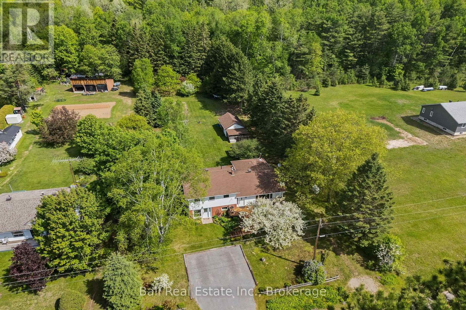 63 BUCKHILL ROAD - 13