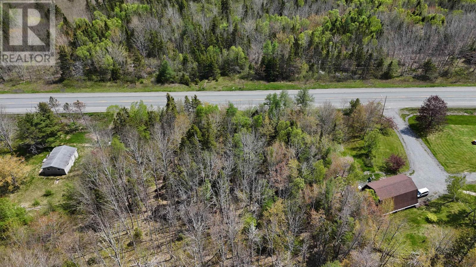 Property 5 of 7 of 105 Highway