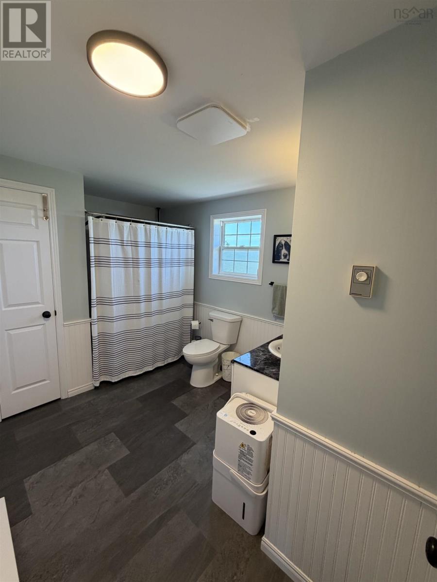 Property 24 of 34 of 4081 South River Road