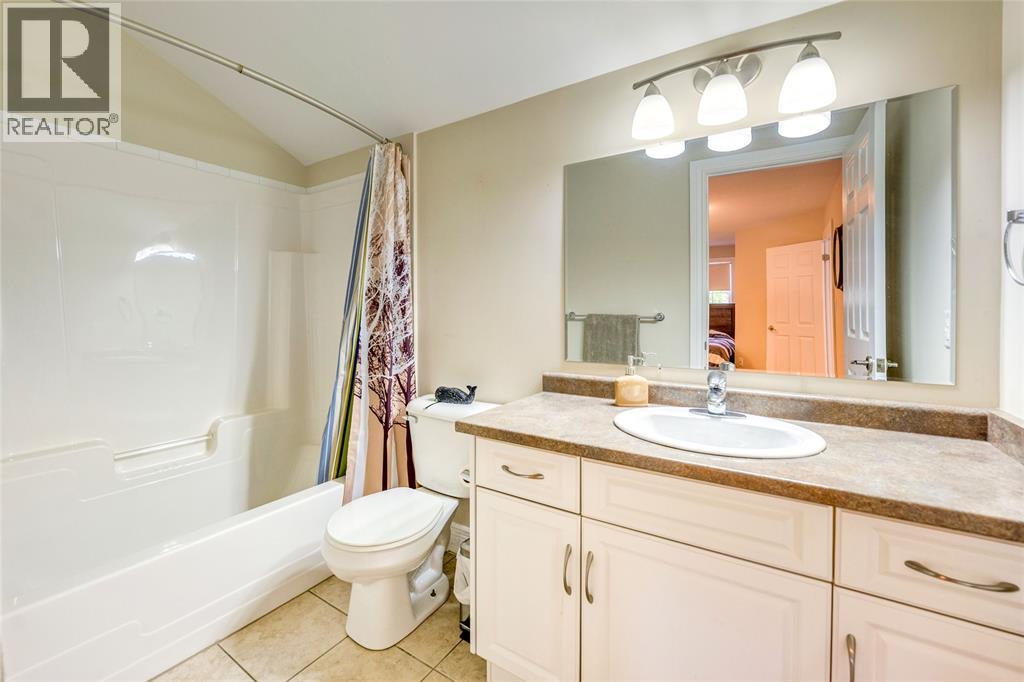 3852 TURNBERRY LANE - Image 32