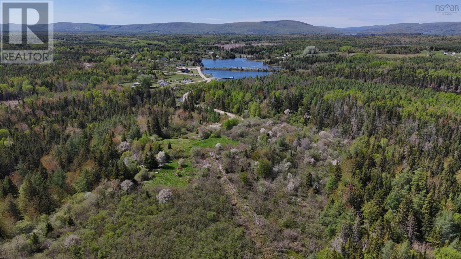 Property 17 of 17 of 124 Stoney Point Rd