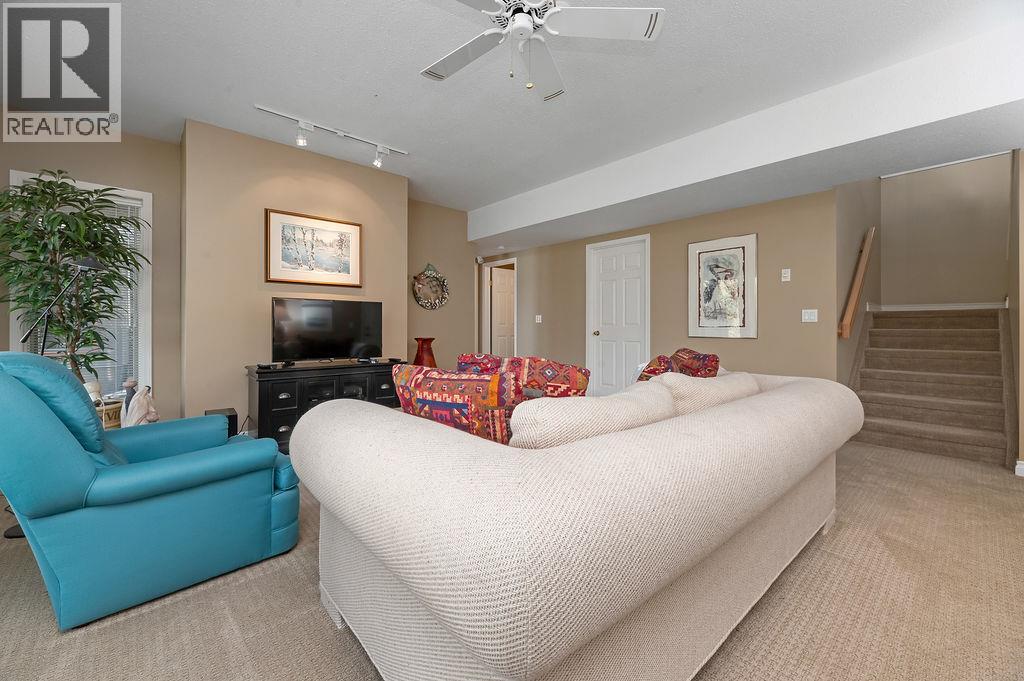 1626 Swansea Avenue - 32