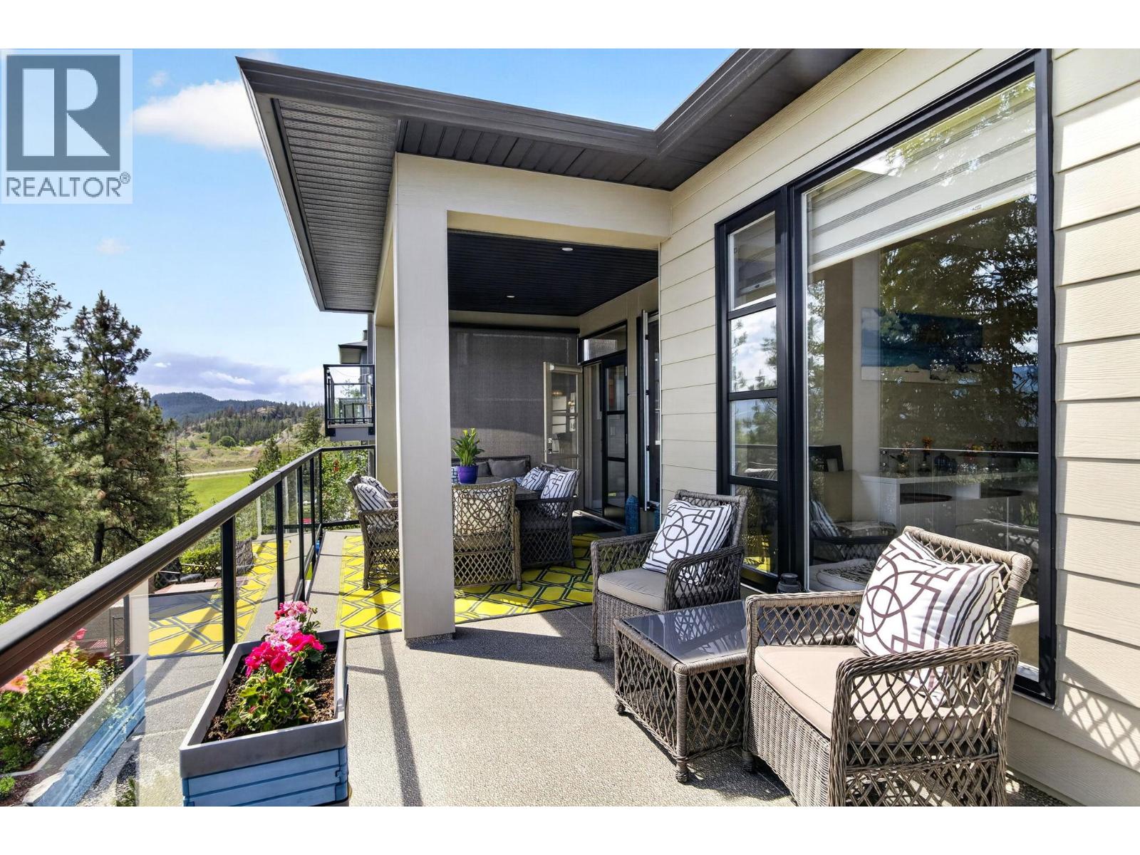 9695 Celeste Road - 17