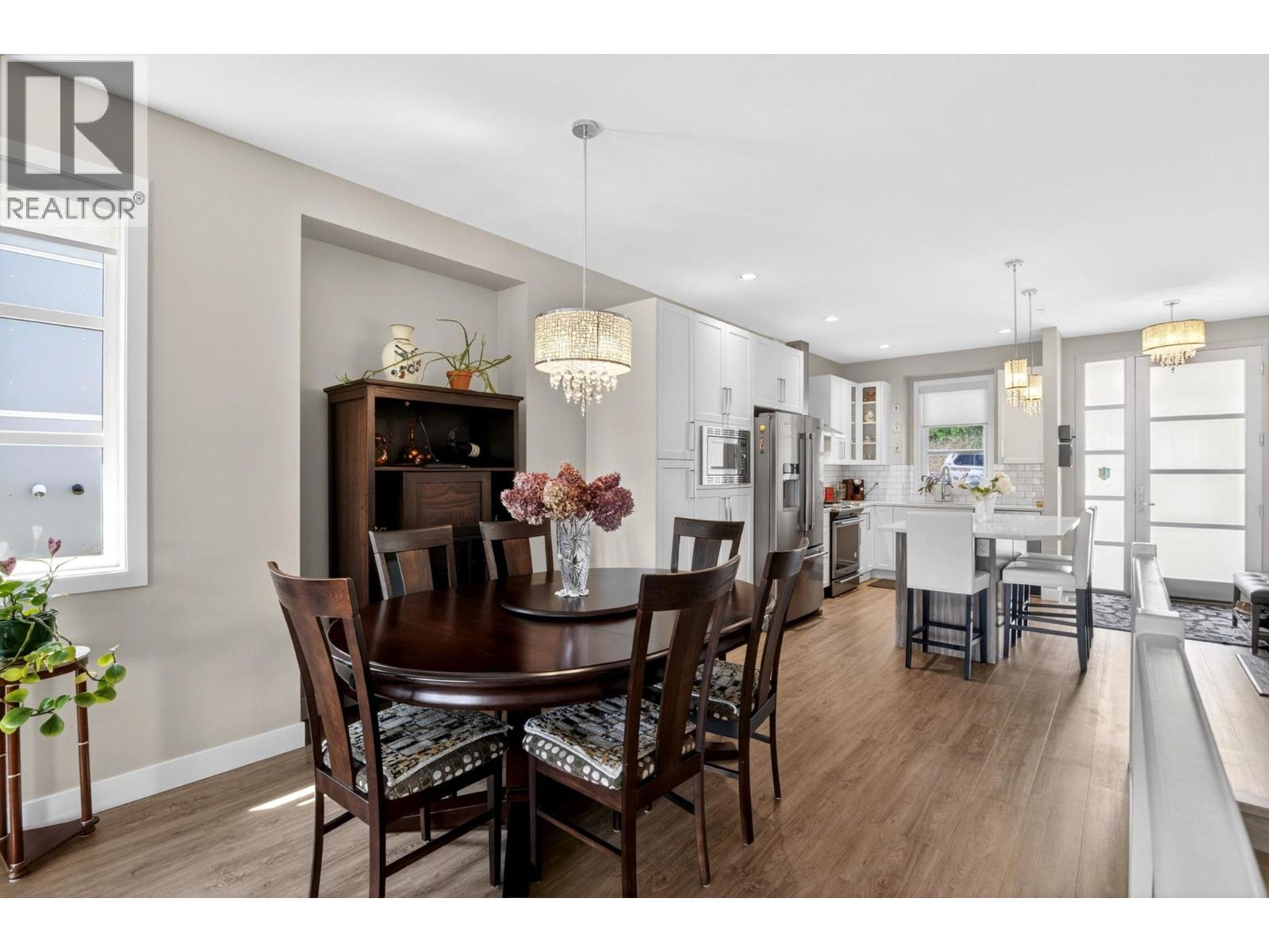 9695 Celeste Road - 11