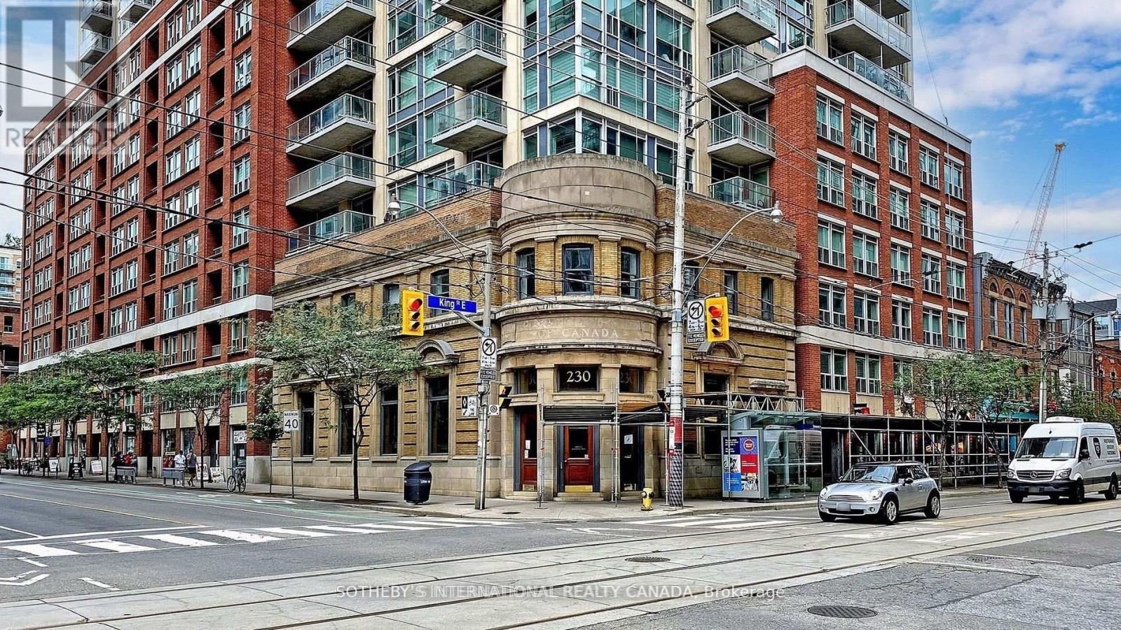 Listing photo of 410 - 230 KING STREET