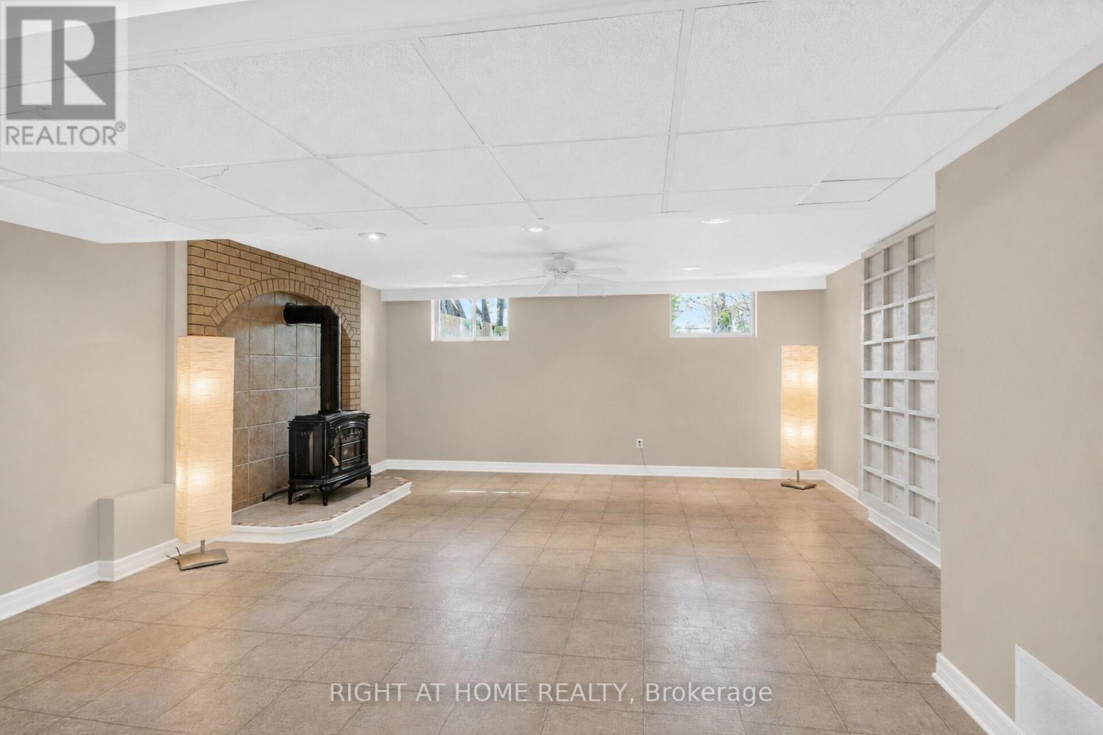 20 PALSEN STREET - 24