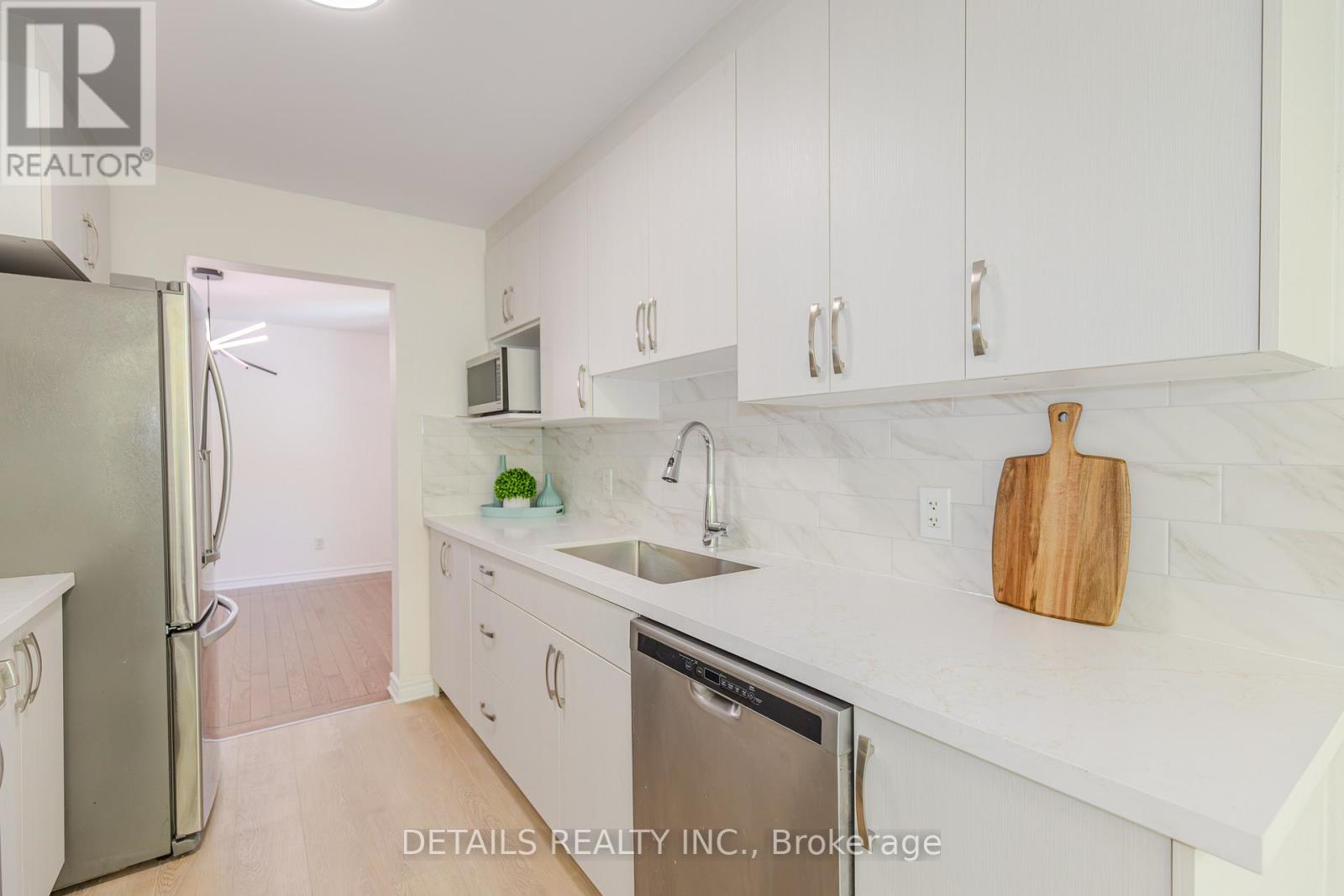 134 TACOM CIRCLE - 16