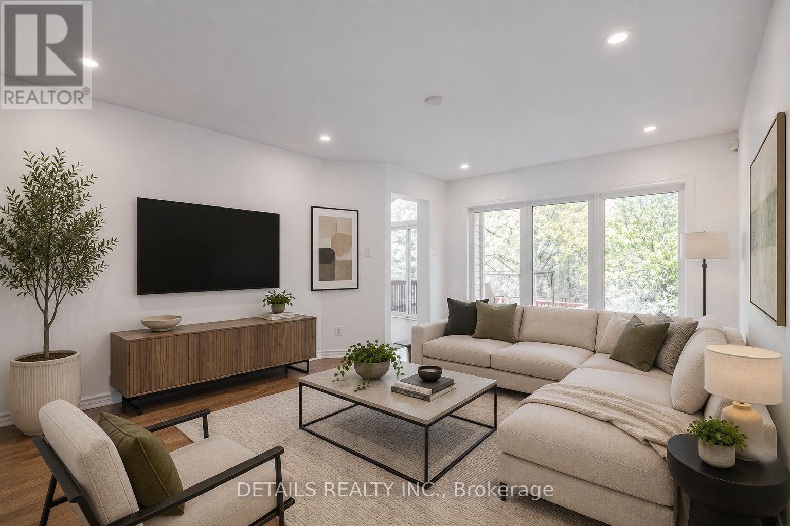 134 TACOM CIRCLE - 24