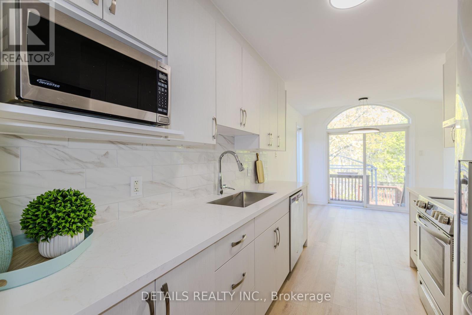 134 TACOM CIRCLE - 15