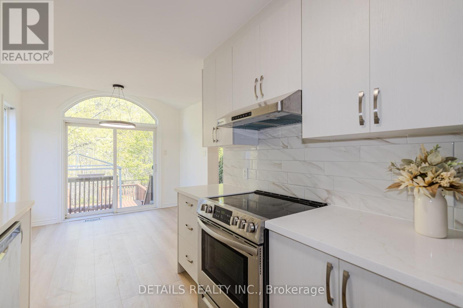 134 TACOM CIRCLE - 21