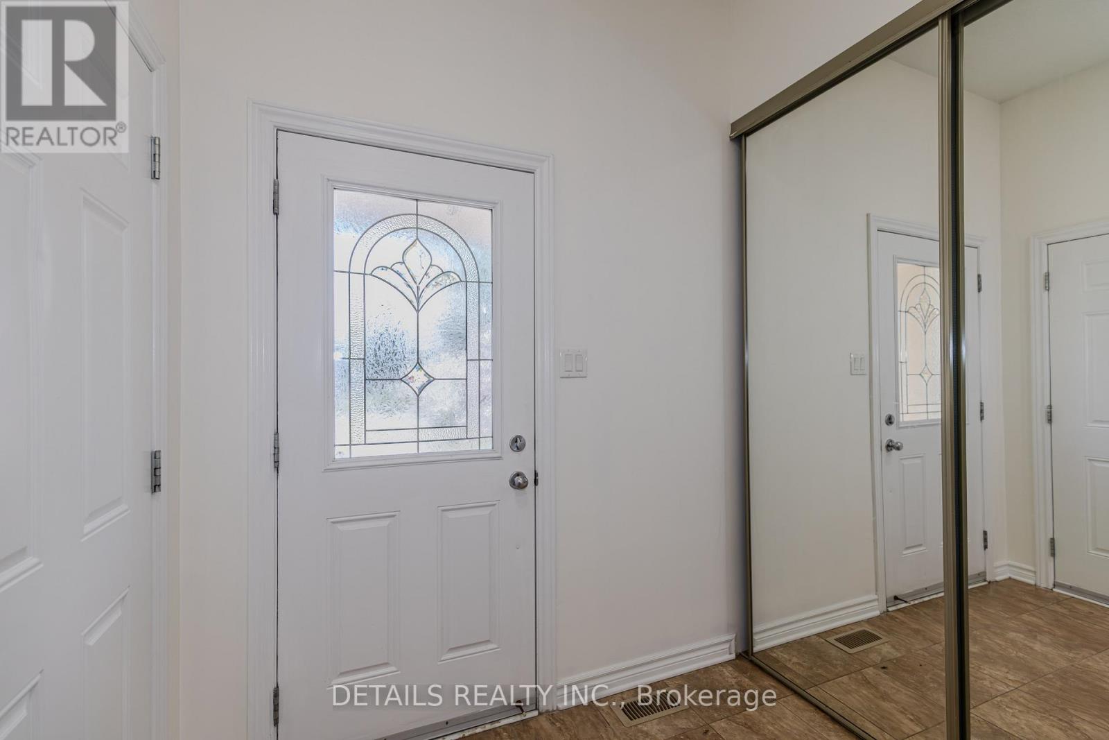 134 TACOM CIRCLE - 6