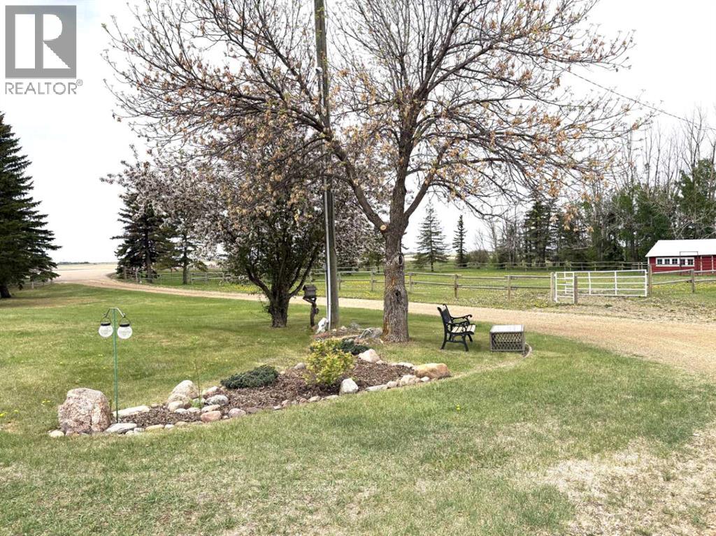 42567 Highway 856 - photo 4