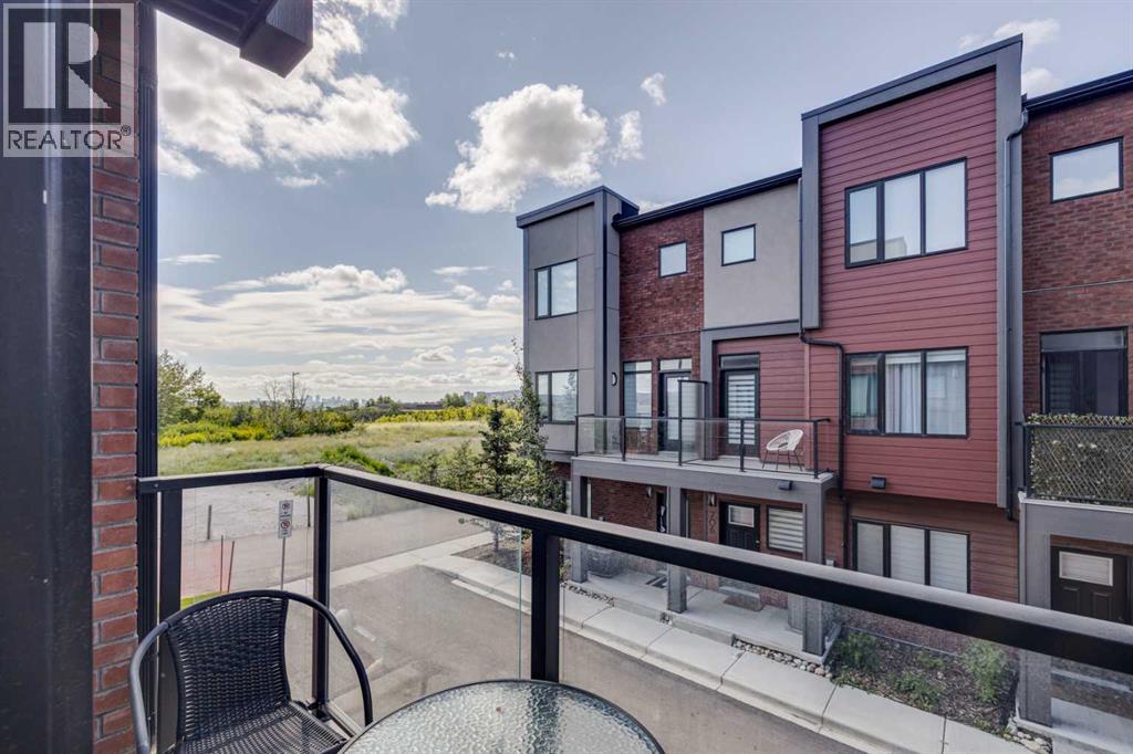 614 Greenbriar Common NW - 8