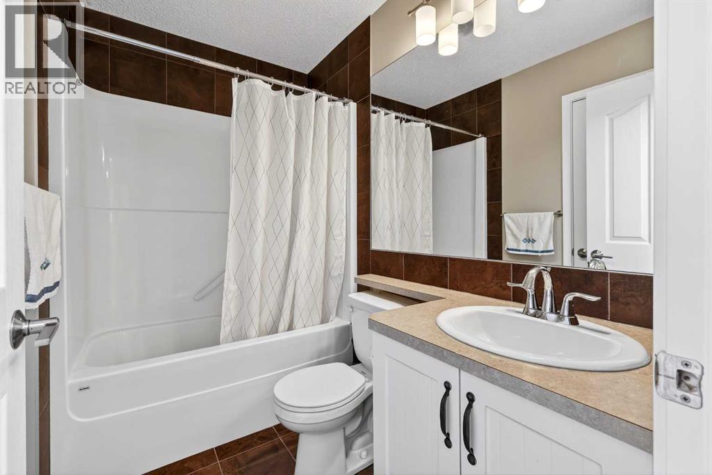 190 Cranford Common SE — photo 33