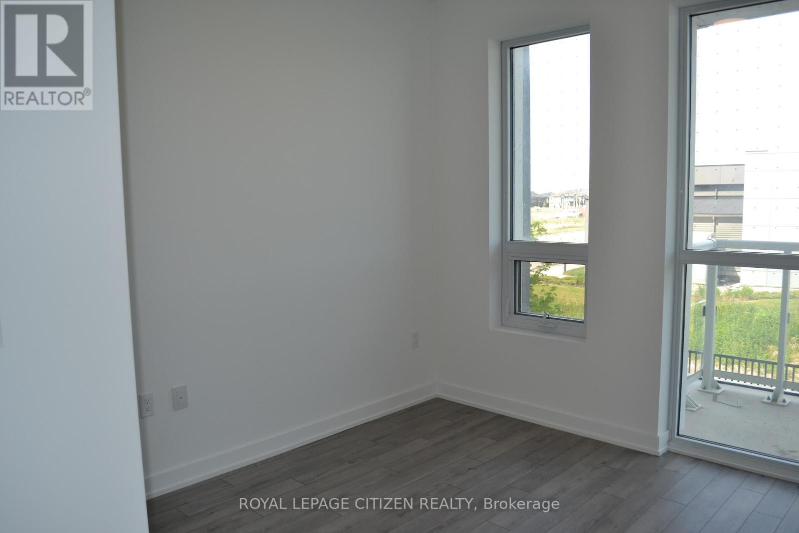 #246 1005 DUNDAS STREET E - 25