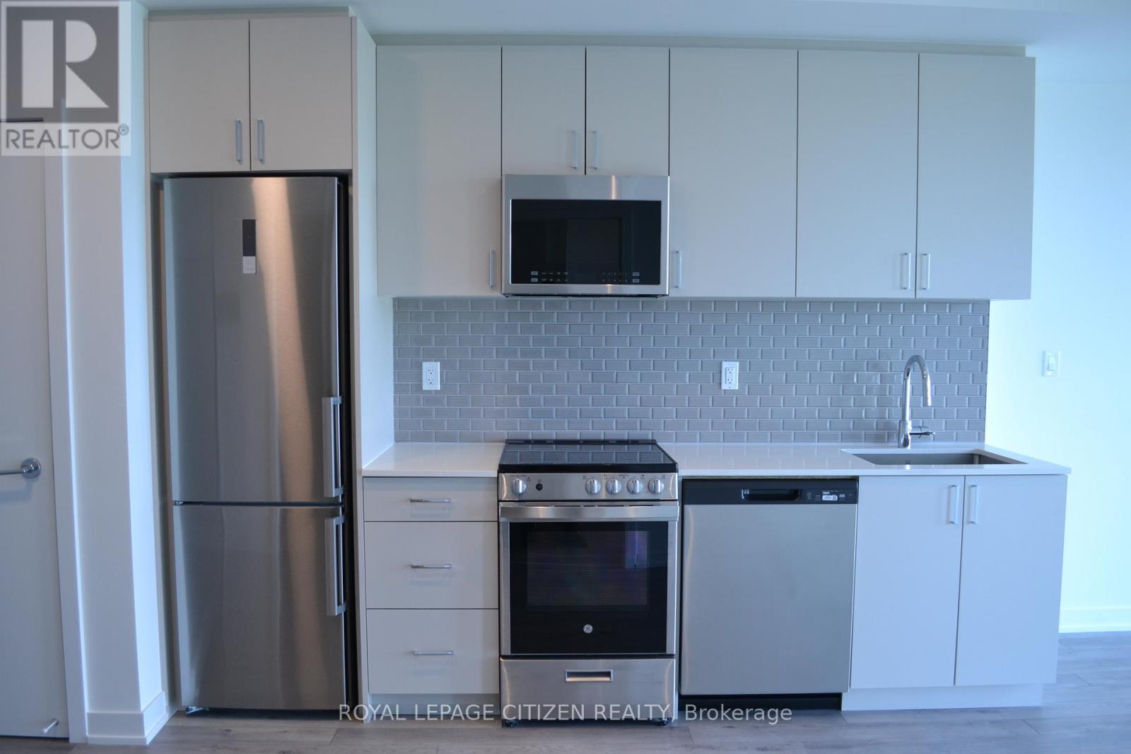 #347 1005 DUNDAS STREET E - 15