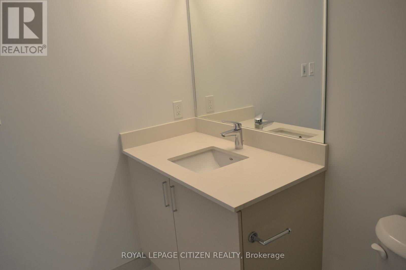 #347 1005 DUNDAS STREET E - 24