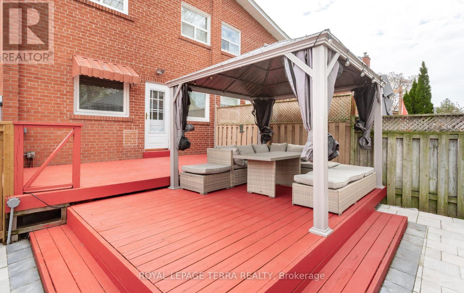 2475 BROOKHURST ROAD - 31