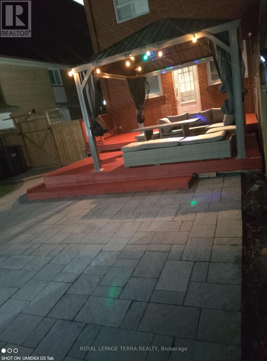 2475 BROOKHURST ROAD - 39