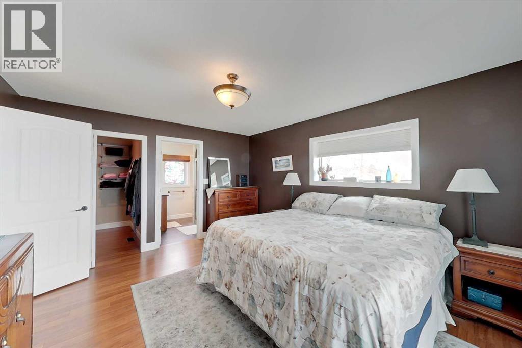 905 Southshore Drive W — photo 14