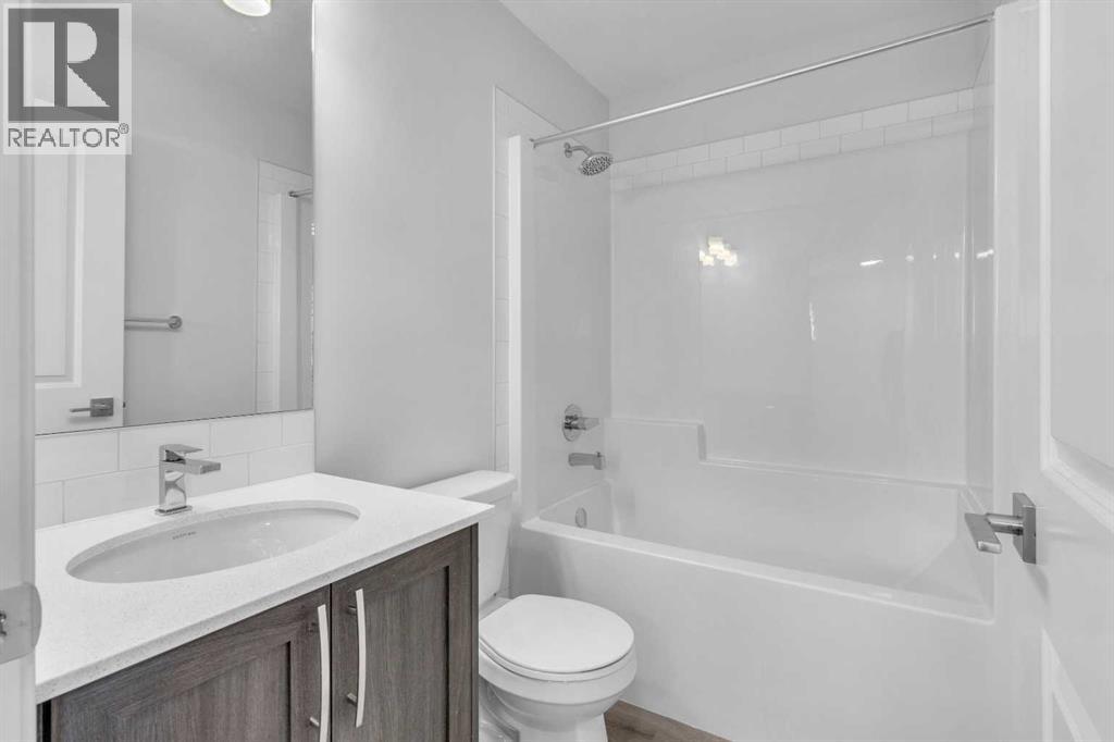 20 Iris Crescent — photo 20