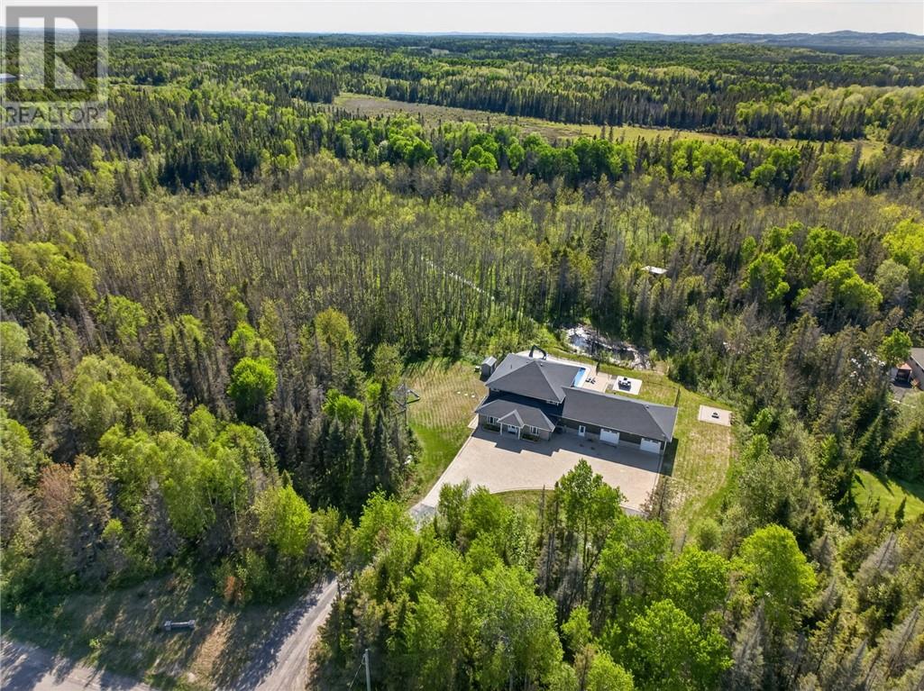 5381 Desmarais - 7