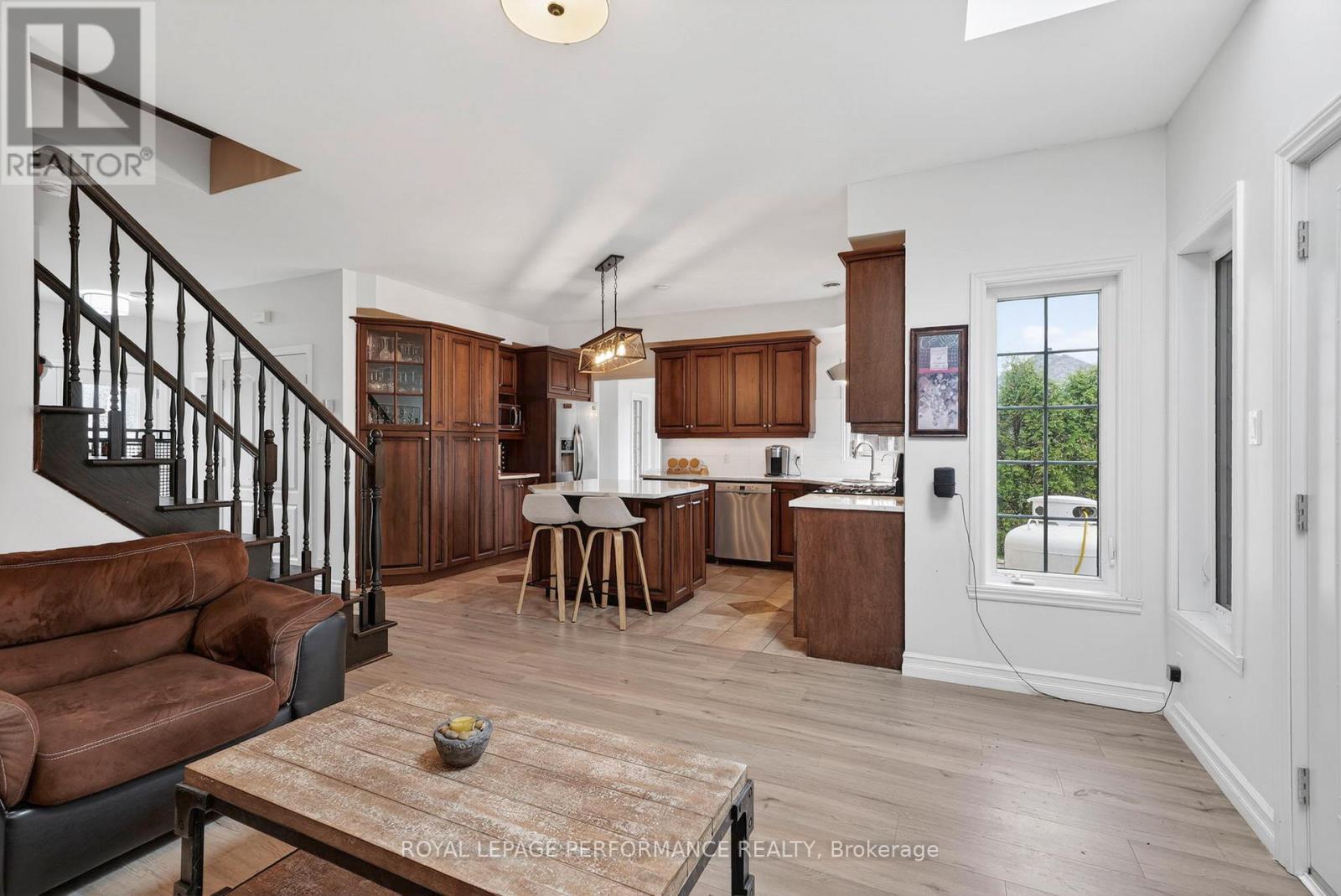 6218 SHANNON LANE - 17