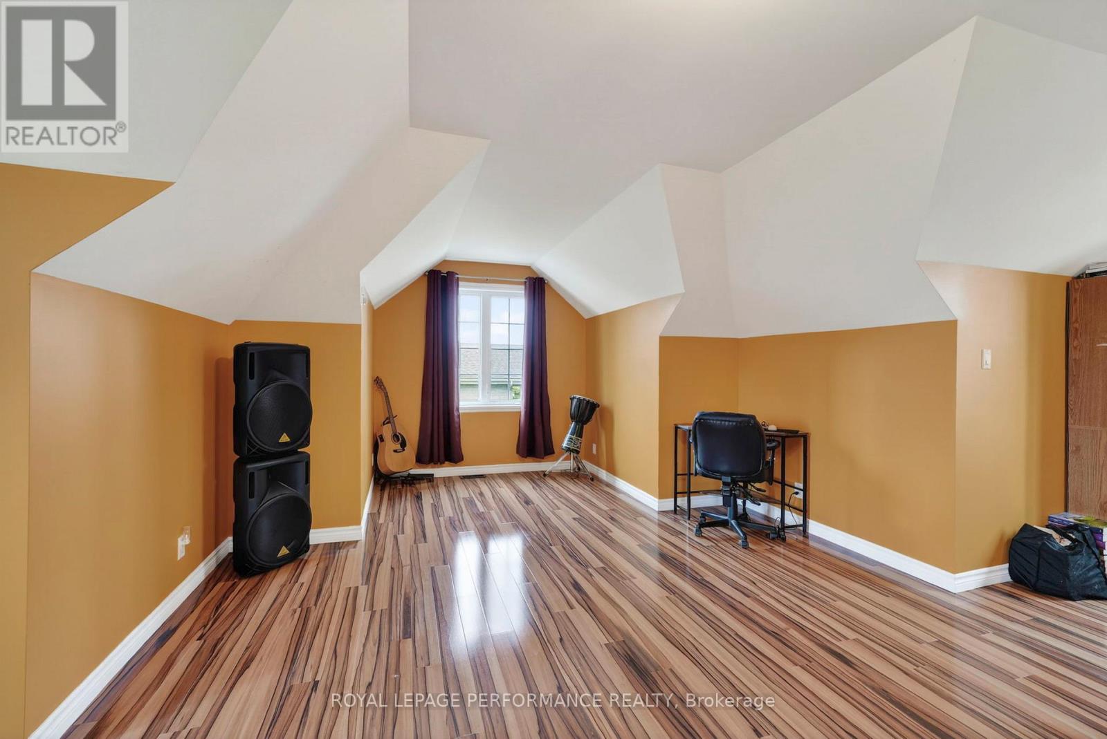 6218 SHANNON LANE - 34