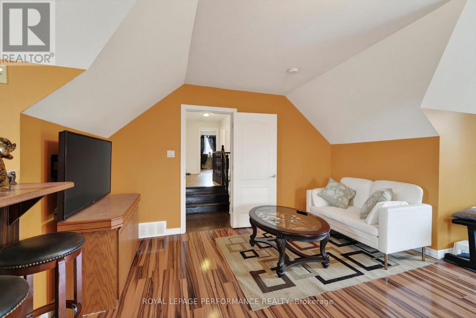 6218 SHANNON LANE - 32