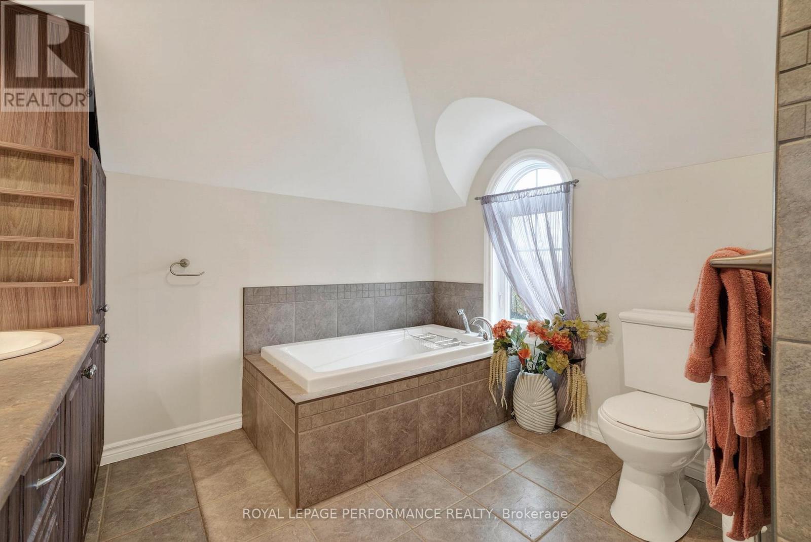 6218 SHANNON LANE - 39