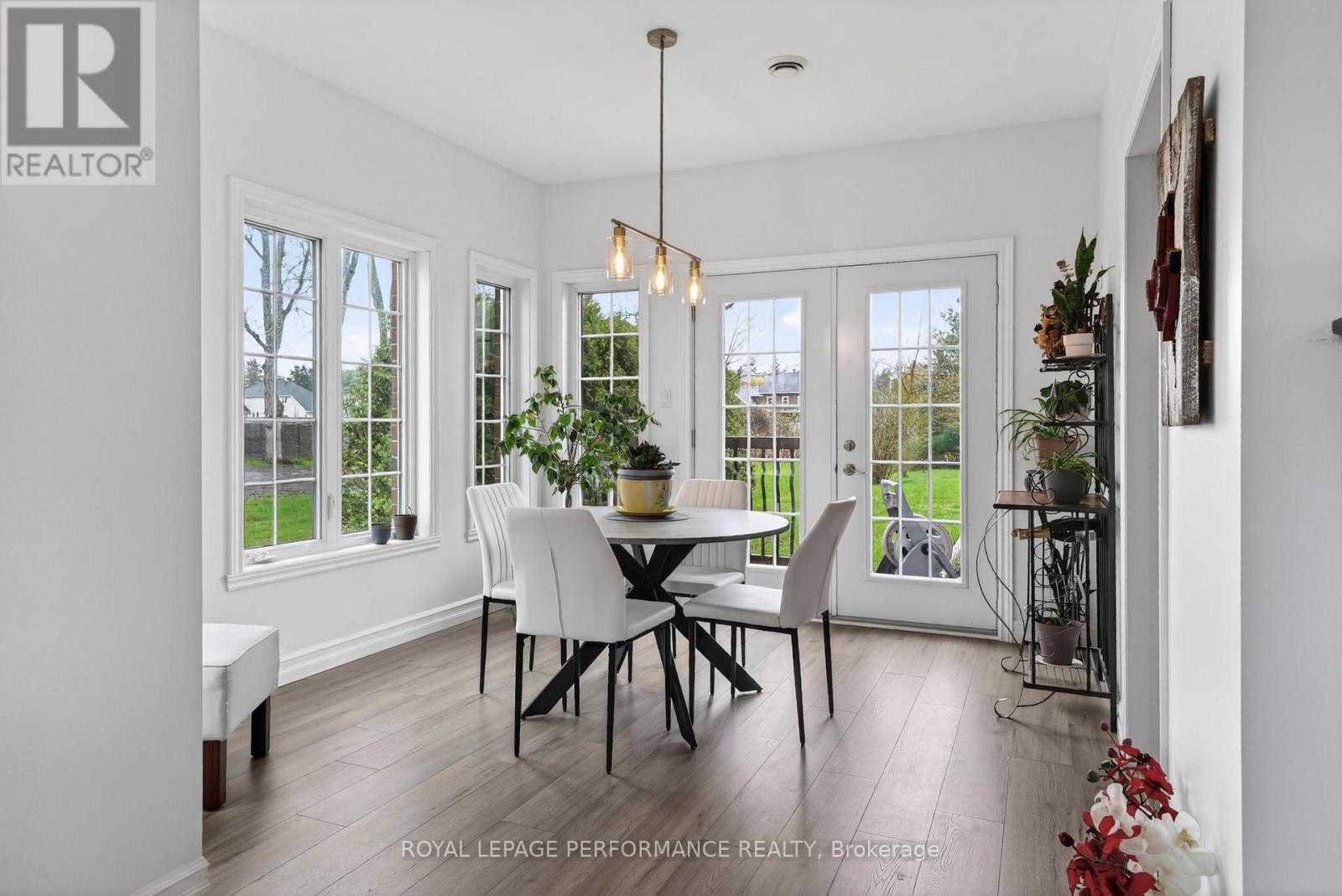 6218 SHANNON LANE - 8