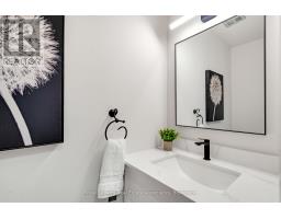 57 - 2605 Woodchester Drive, Mississauga, ON L5K2E3 Photo 11