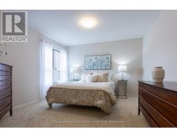 57 - 2605 Woodchester Drive, Mississauga, ON L5K2E3 Photo 12