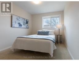 57 - 2605 Woodchester Drive, Mississauga, ON L5K2E3 Photo 15
