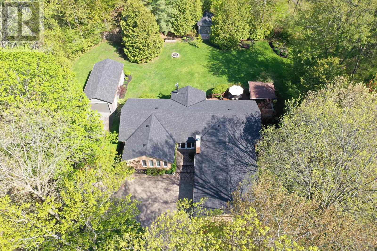256 COLONIAL DRIVE - 2
