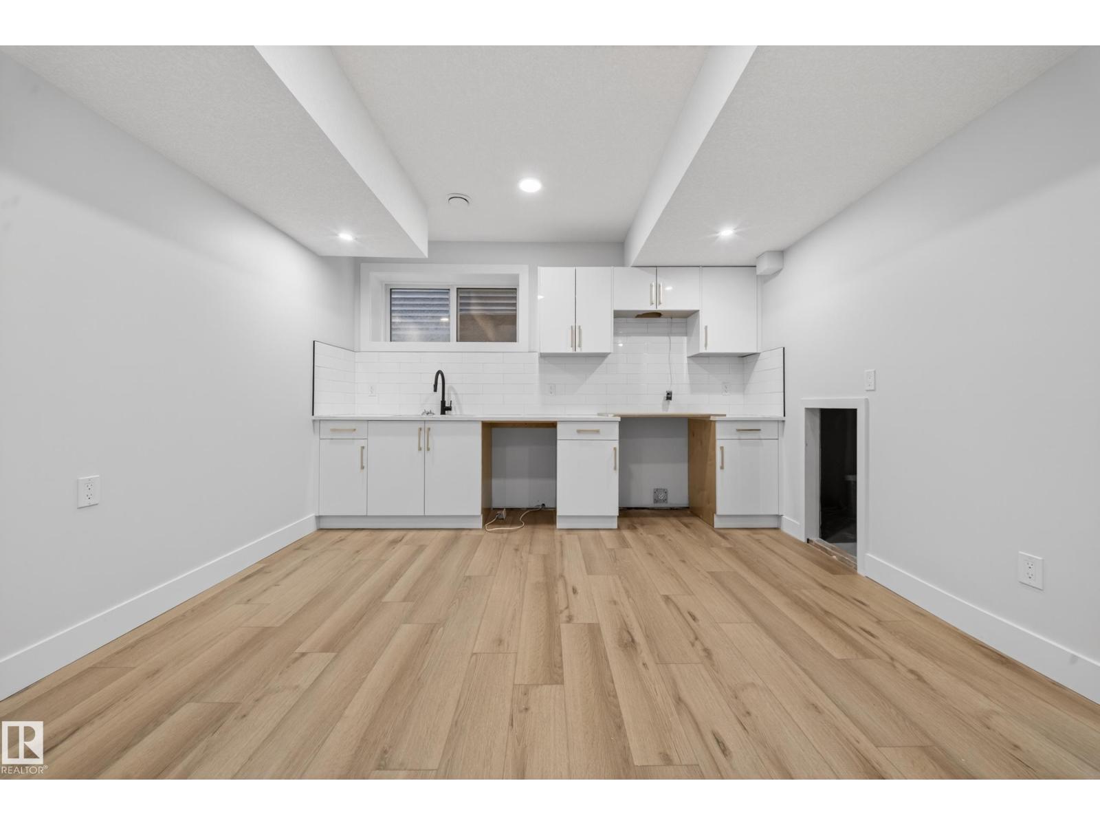 8737 Mayday Lane SW - 73
