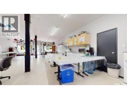 33-35 Pacific Avenue, Maple Creek, SK S0N1N0 Photo 6