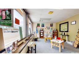 33-35 Pacific Avenue, Maple Creek, SK S0N1N0 Photo 31