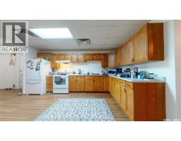 33-35 Pacific Avenue, Maple Creek, SK S0N1N0 Photo 30