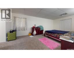 33-35 Pacific Avenue, Maple Creek, SK S0N1N0 Photo 60