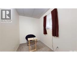 33-35 Pacific Avenue, Maple Creek, SK S0N1N0 Photo 10