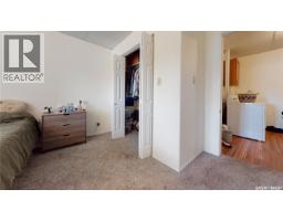 33-35 Pacific Avenue, Maple Creek, SK S0N1N0 Photo 23