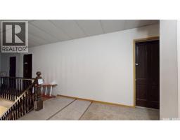 33-35 Pacific Avenue, Maple Creek, SK S0N1N0 Photo 56