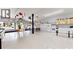 33-35 Pacific Avenue, Maple Creek, SK S0N1N0 Photo 59