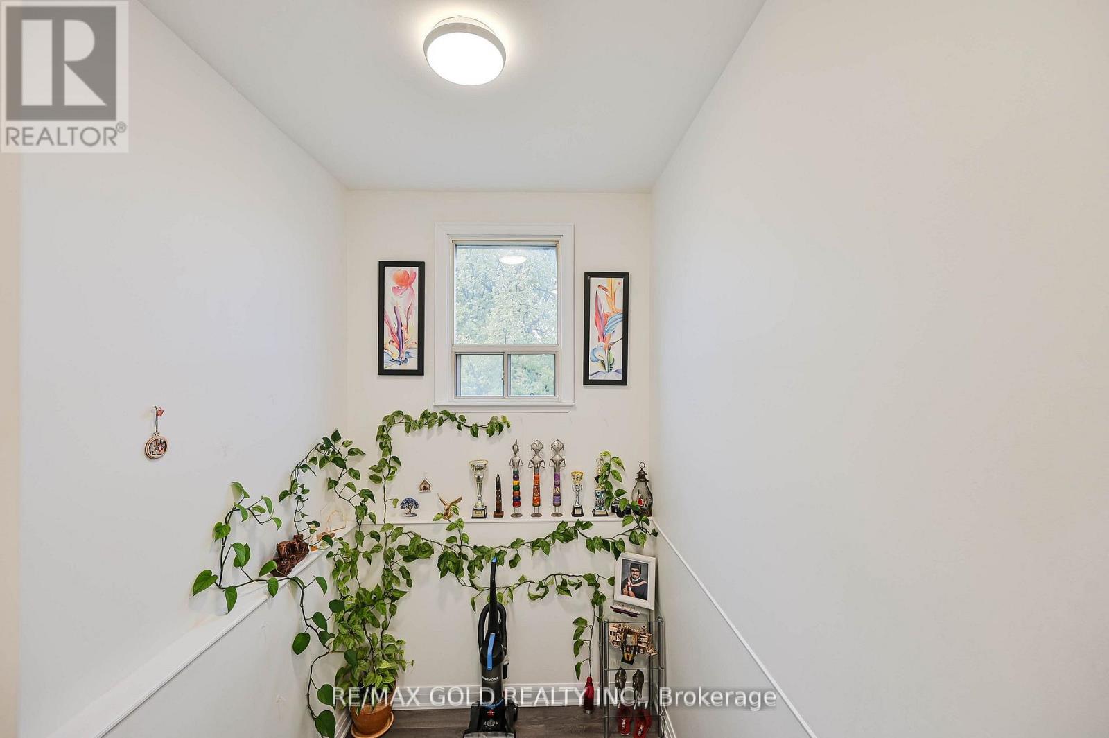 105 SKEGBY ROAD - 34