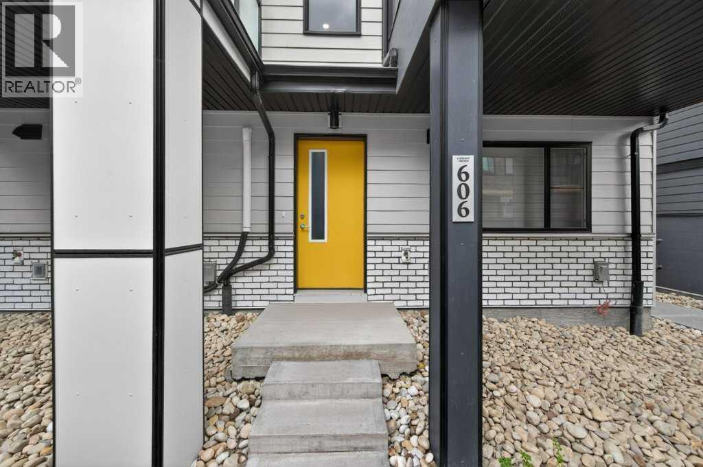 #606 550 Seton Circle SE - 41