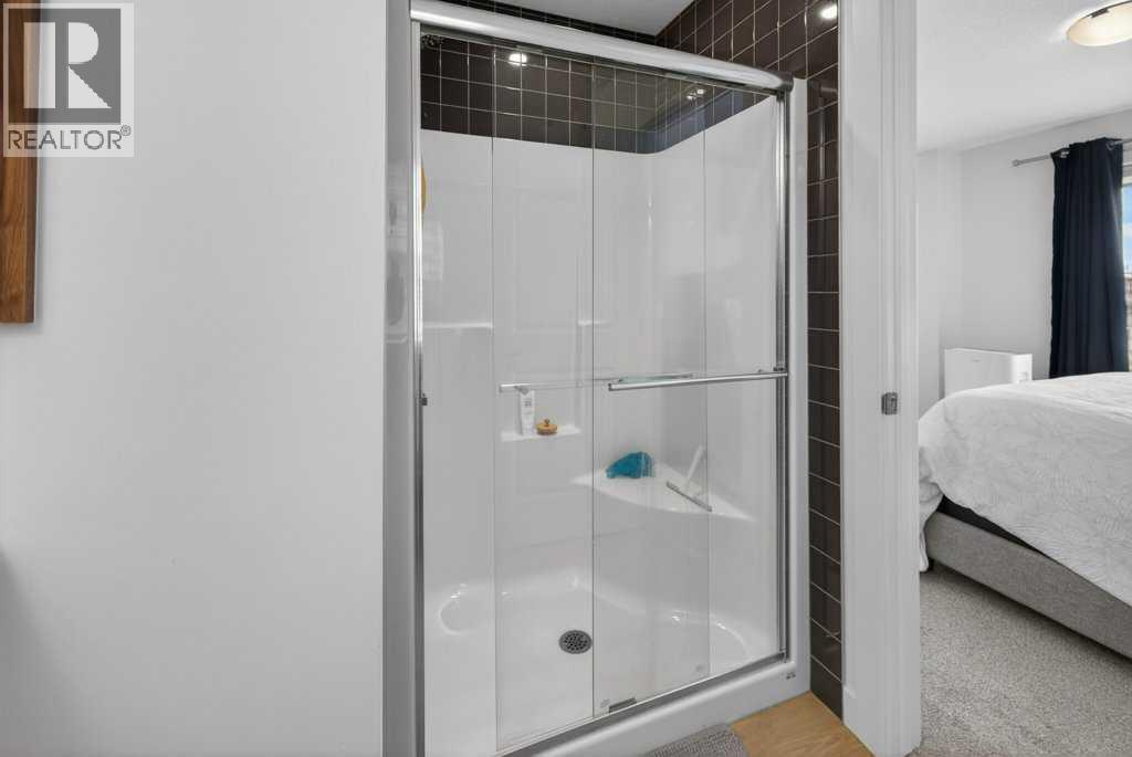 #606 550 Seton Circle SE - 17