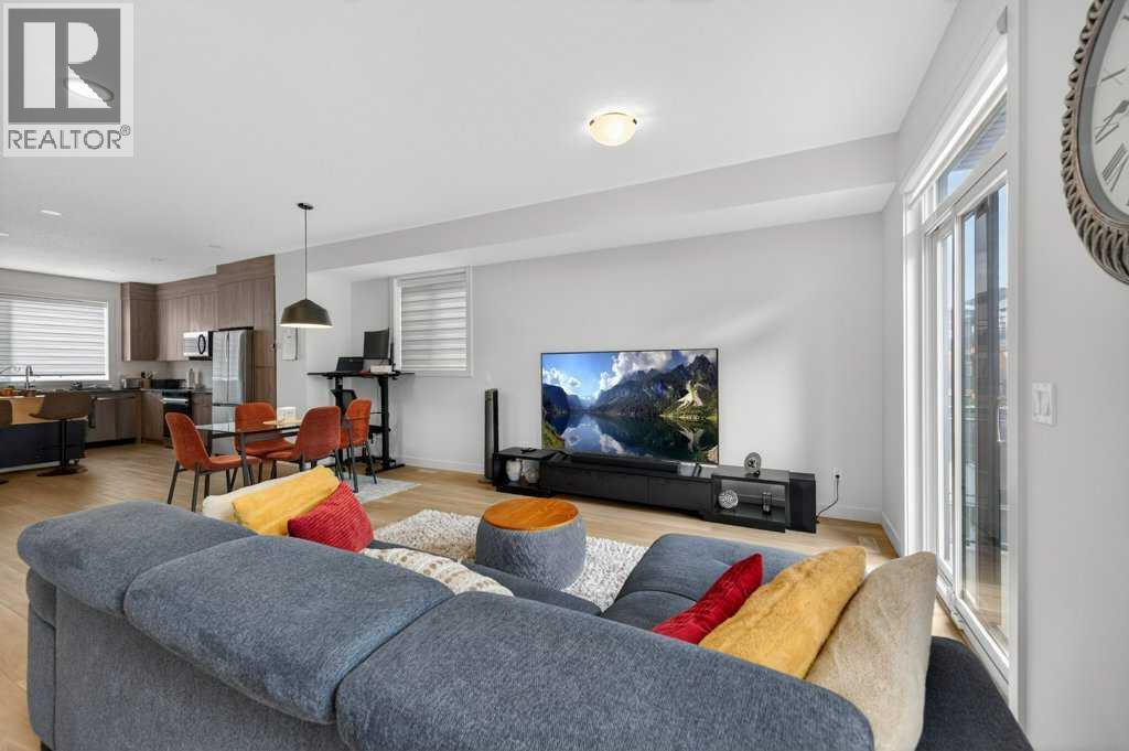 #606 550 Seton Circle SE - 25
